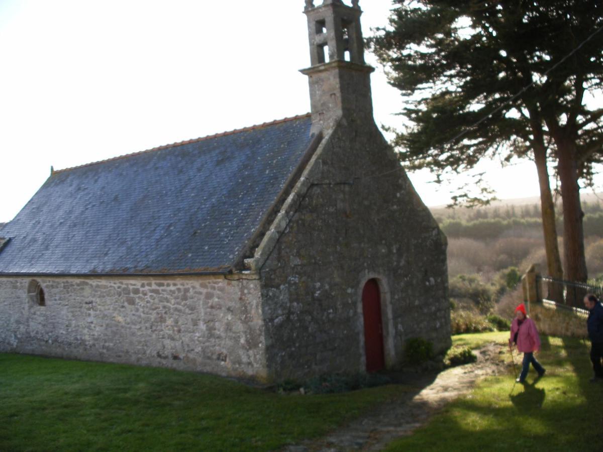Les Chambres D'Hotes Du Cosquer Beuzec-Cap-Sizun Bagian luar foto